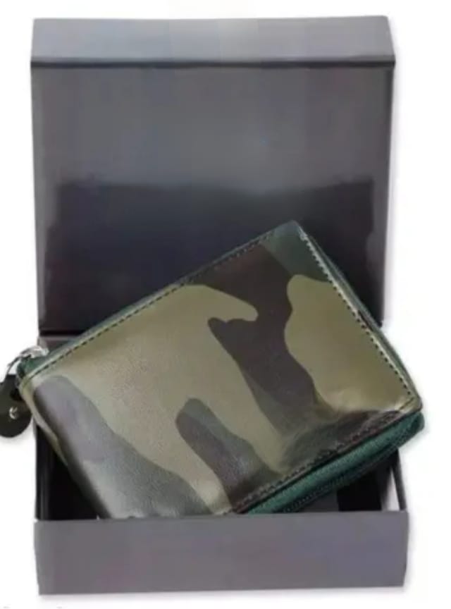 Round Zipper Men Wallet, Wallet Manufacturer in Delhi, Men Purse Manufacturer, Men Leather Wallet Manufacturer, Clutch Manufacturer, Leather Bag Manufacturer, Men Army Wallet