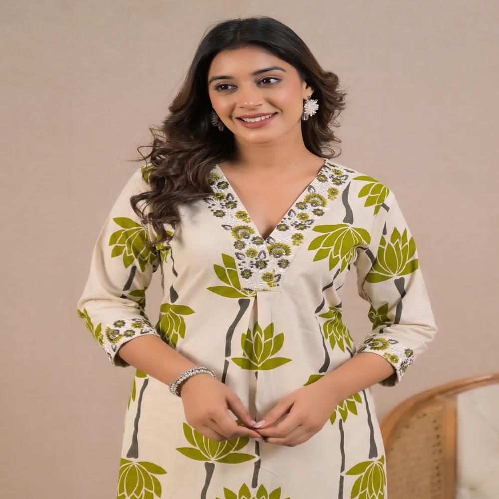 Straight Style Cotton Flex Fabric Green Color Kurta With Bottom