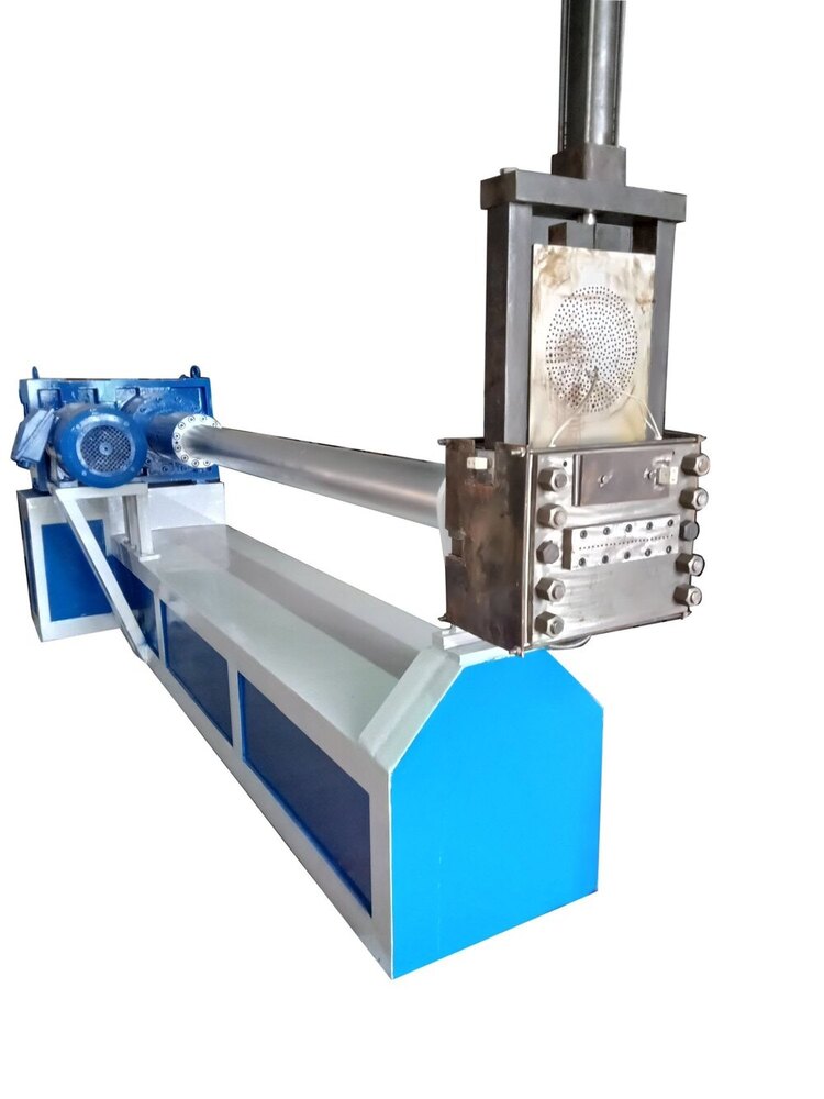 Plastic Recycling Machine - Automatic Grade: Semi-automatic
