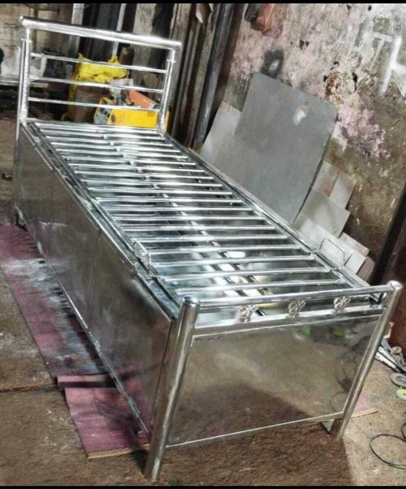 Stainless Steel Bed - Color: Different Available