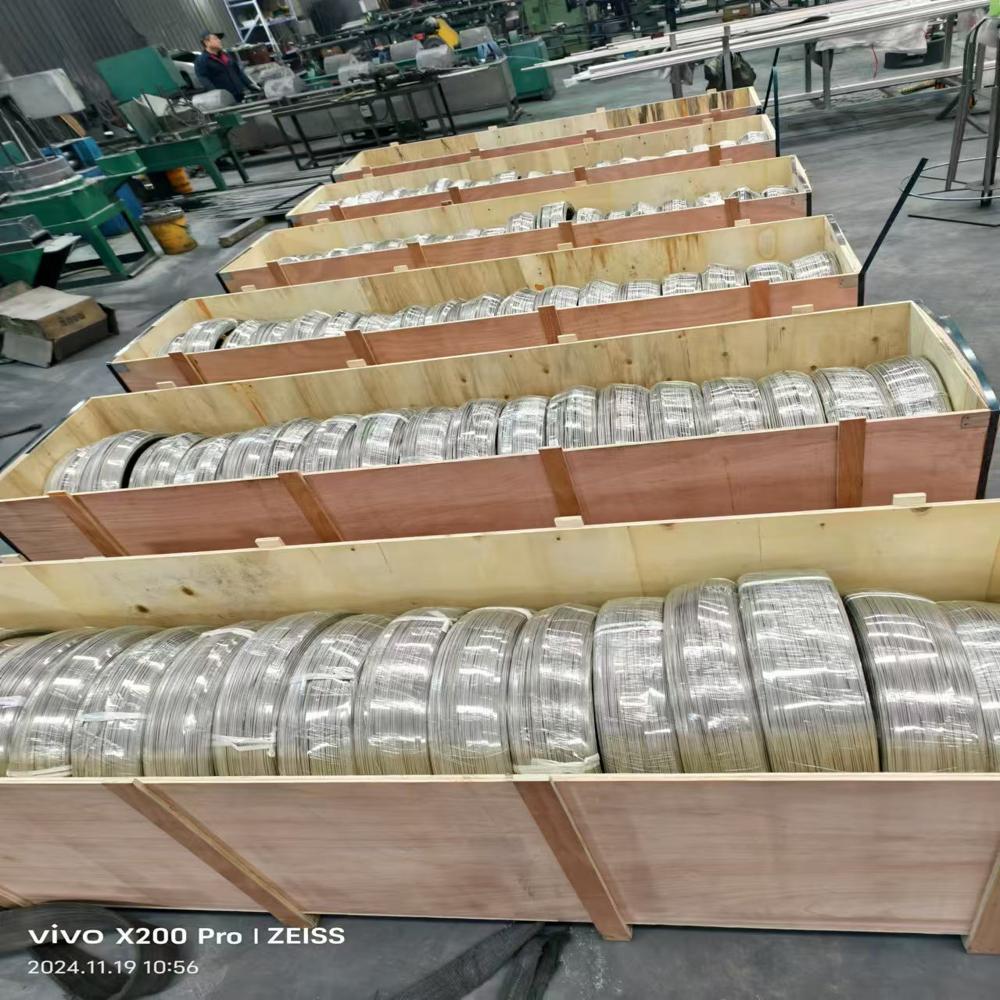 Titanium Wire - Shape: Square