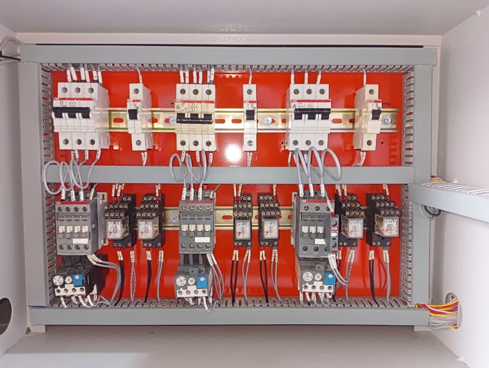 AC DRIVE AND STARTER PANEL WITH ON OFF TRIP WITH AUTO MANUAL START STOP  IN DETAILS PROGRAMMED