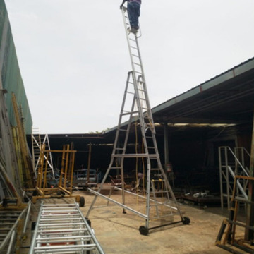 Self Support Telescopic Ladder Mounted On Small Wheel - Material: Aluminium