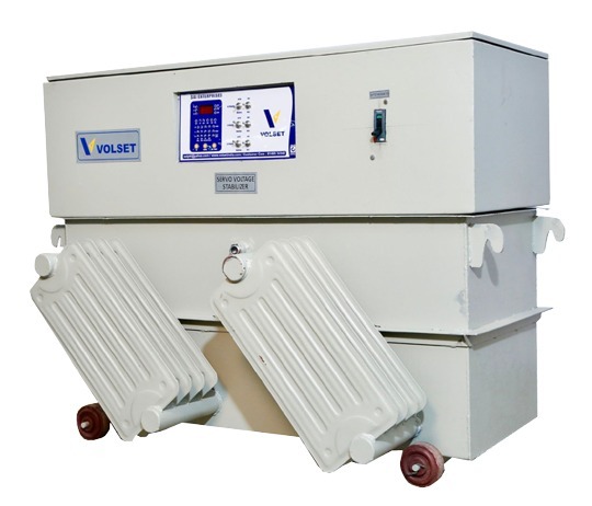 100kva ऑयल कूल्ड सर्वो वोल्टेज स्टेबिलाइज़र 3 फेज