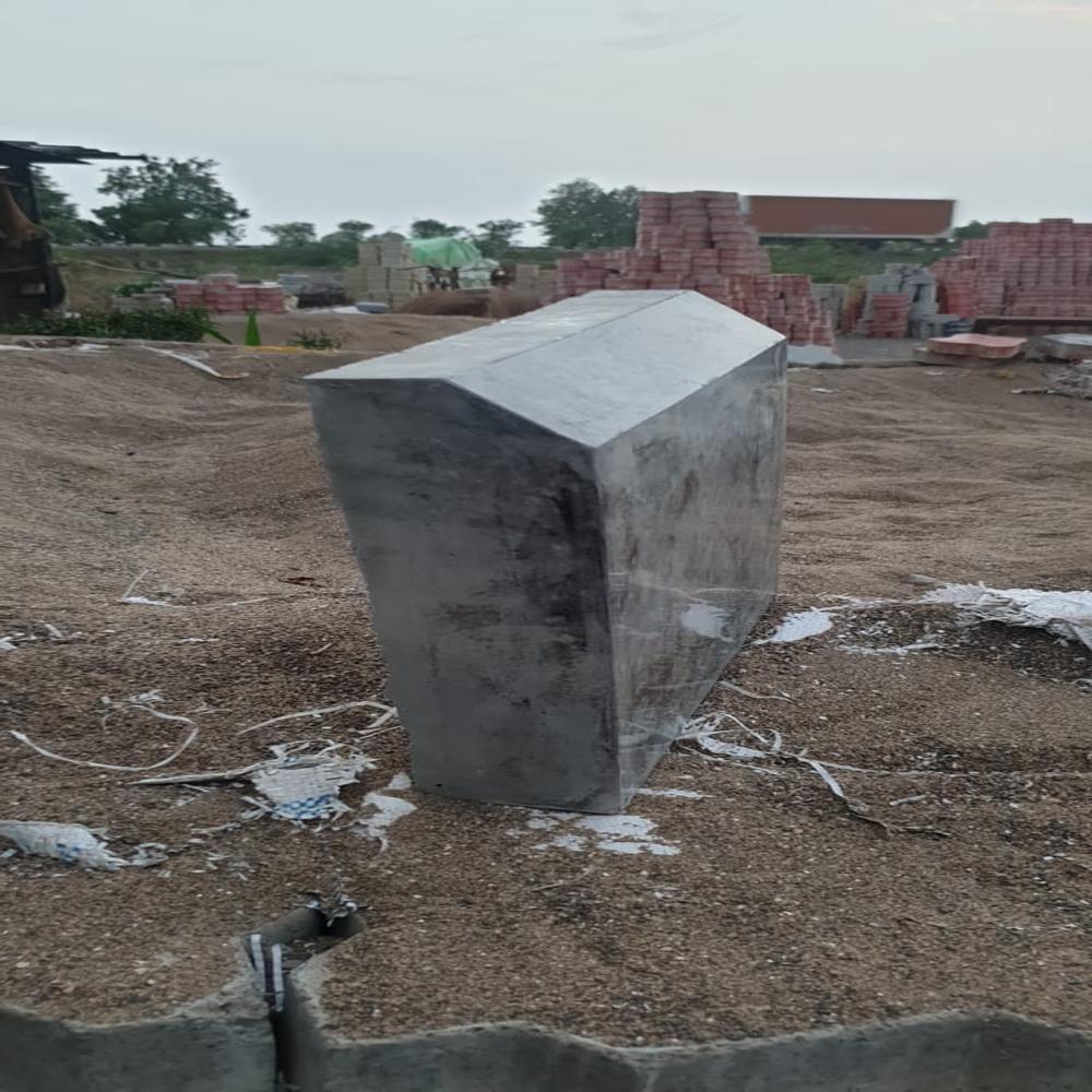 Kerb Stone