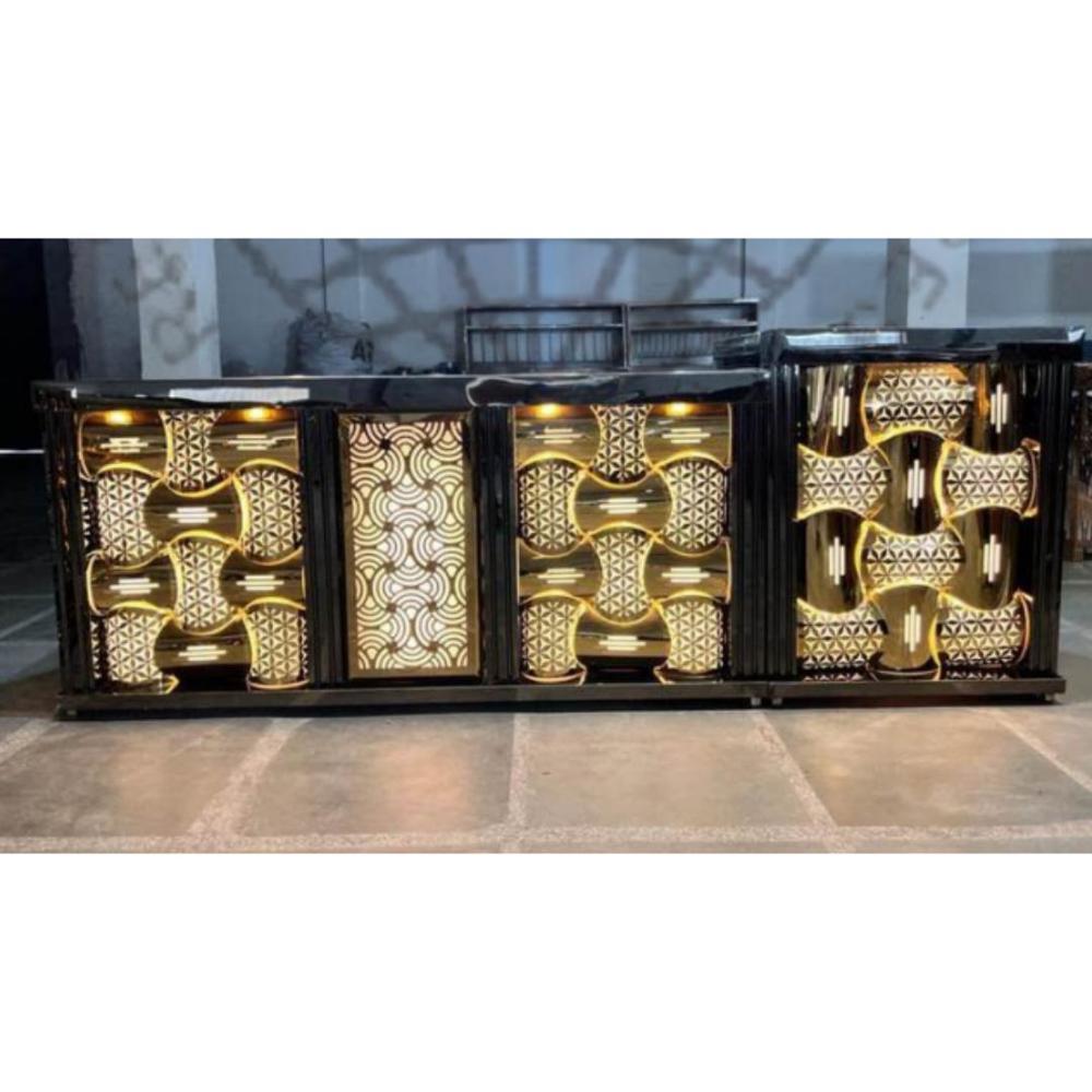 The Golden Lattice Buffet Counter