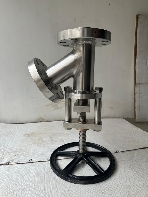 Ss304 Flush Bottom Valve - Color: Silver