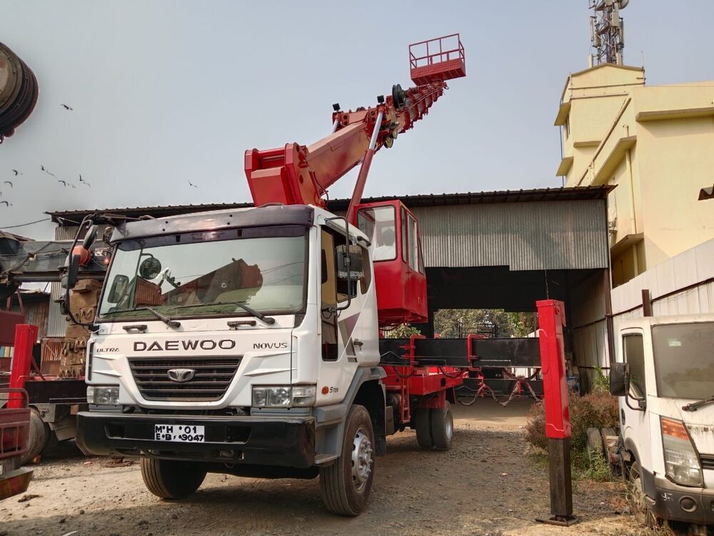 45m Truck Mounted Man Lift
