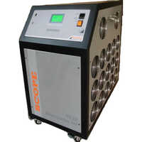 Battery Discharge Unit - Accuracy: A 0.5  %