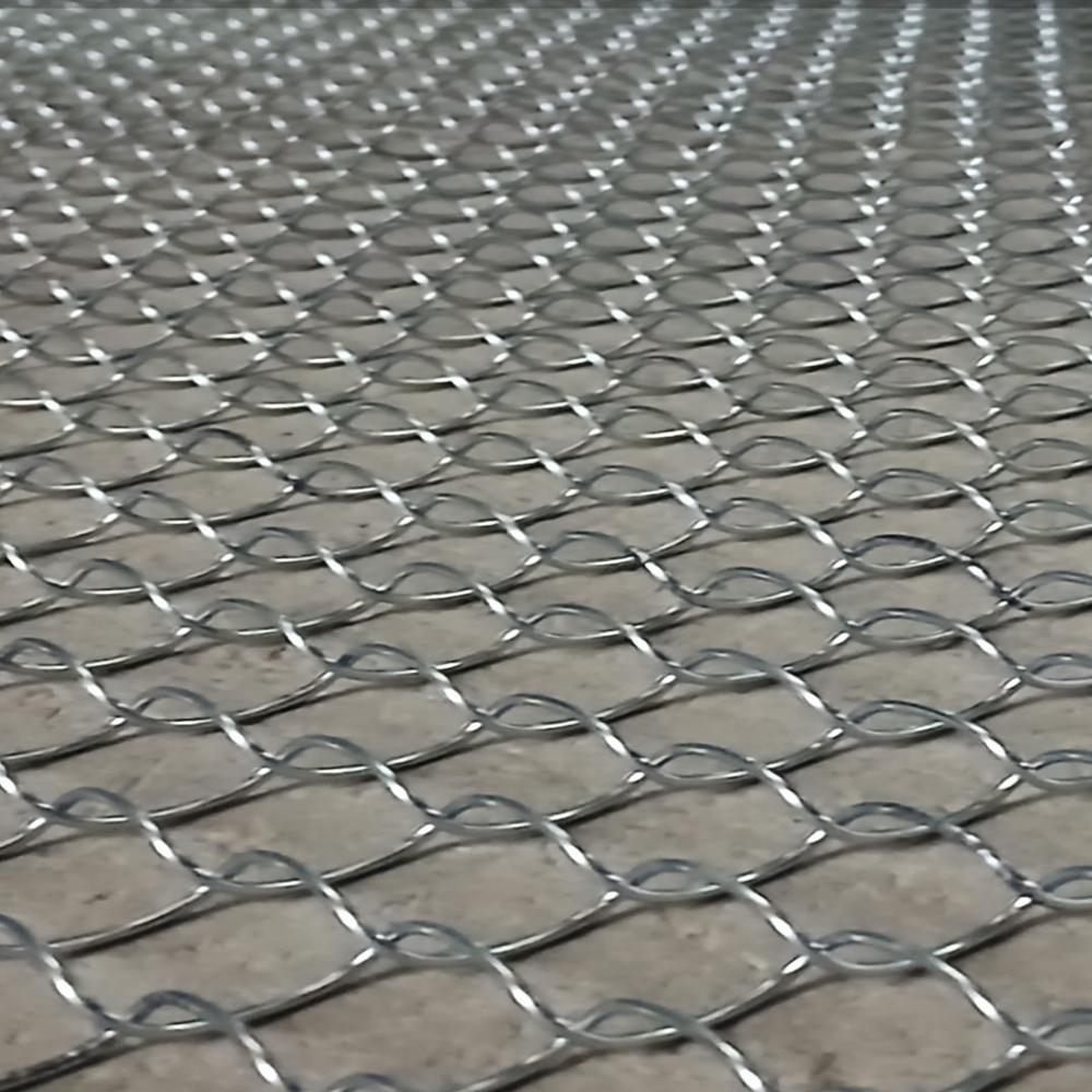 Chainlink Wire Mesh - Aperture: 55x55
