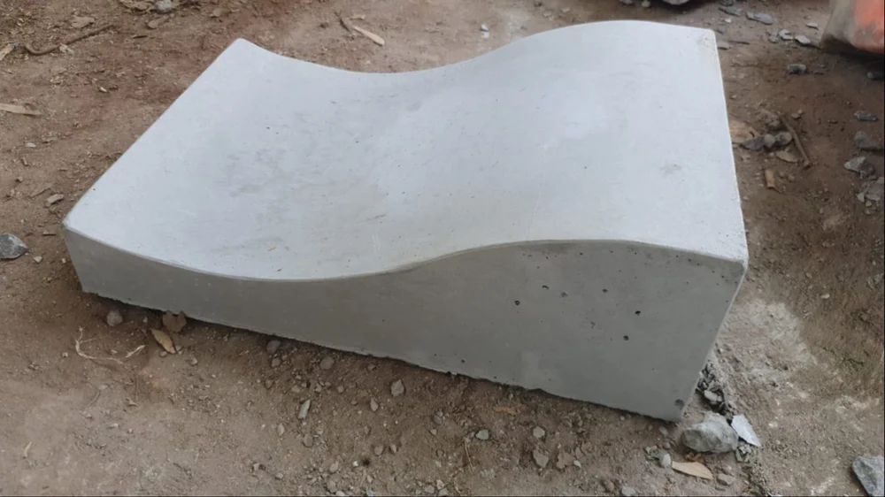 Rollover Kerb - Artificial Stone Type: Solid Surface