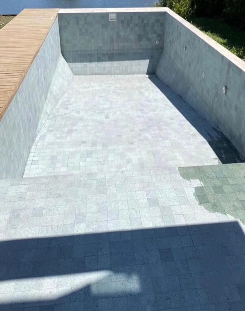 SUKABUMI BALI STONE TILES