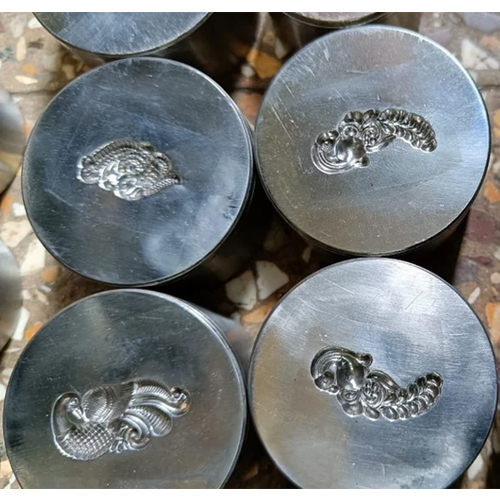 Antique Jewellery Die