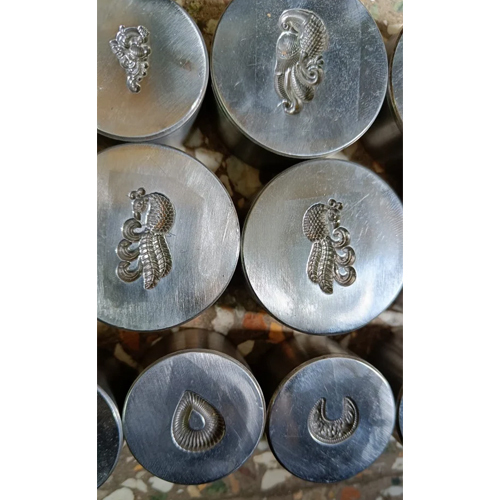 Antique Jewellery Die - Color: Various Available