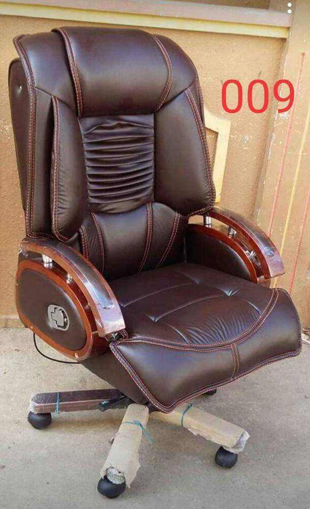 Recliner Chair - Color: Brown And Silver