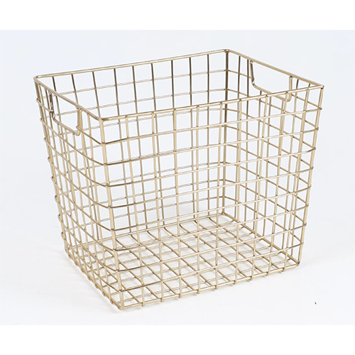 Iron Basket - Color: Golden