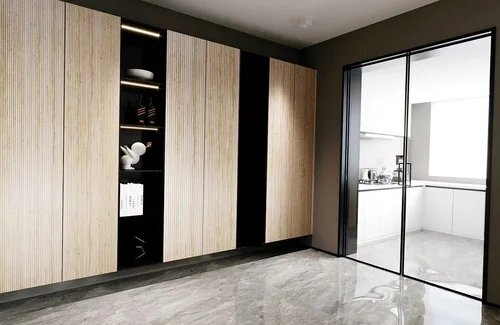 ROYALE TOUCHE LAMINATES HD 7051