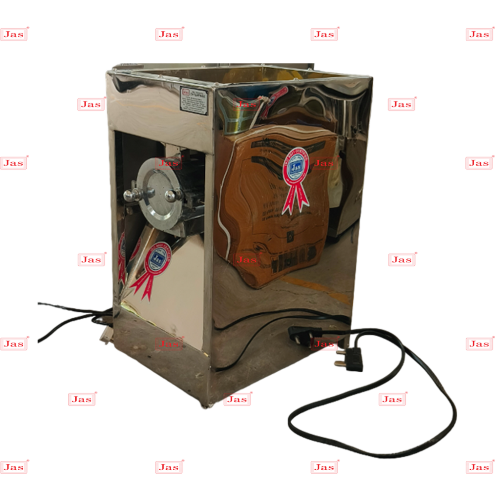 Almond 3 Pcs Cutting Machine