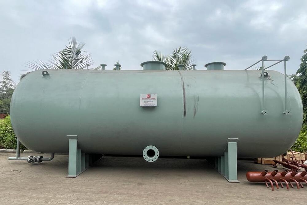 Deaerator Tank - Color: Grey