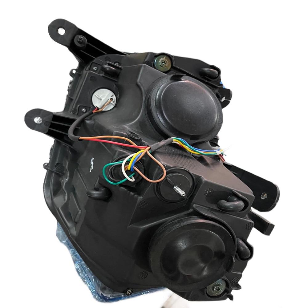 Headlight For Mahindra Scorpio With Projector, 2014-now (White) - Body Material: Plastic