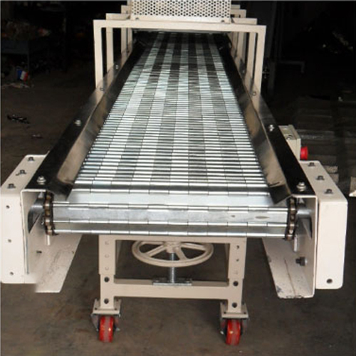 01_Industrial Slat Conveyor - Feature: Stable Operation