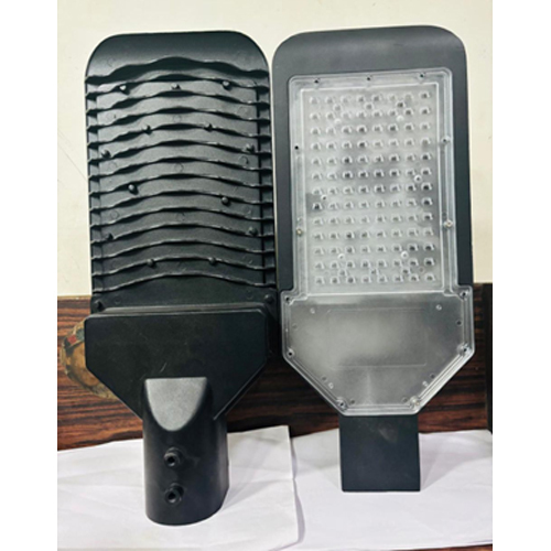 Cl- Sl-105 Housing Lens With Pc Cover Street Light - Color: White