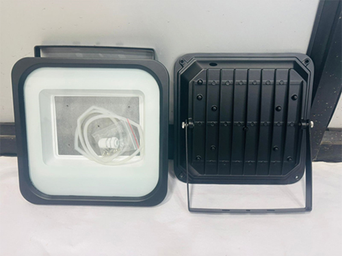 Cl-F L-202 Eco Flood Light Downchoke White Reflector With Frame Housing - Material: Metal And Plastic