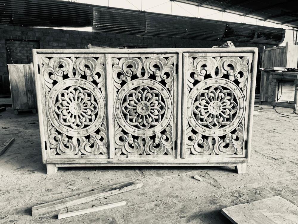 3 Door Wooden Carving Sideboard