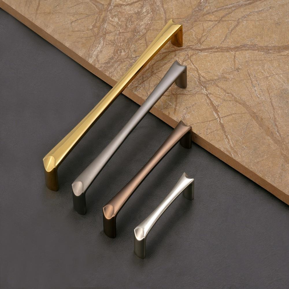 Zinc Pull Handle - Color: Satin