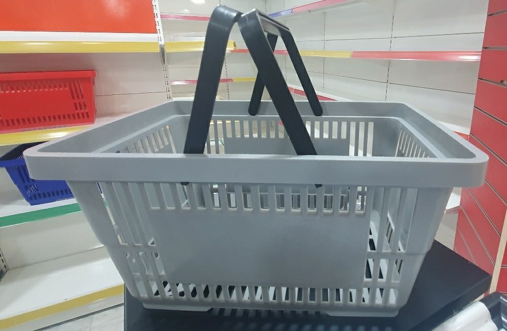Plastic Shopping Basket - Color: As Per Requirement