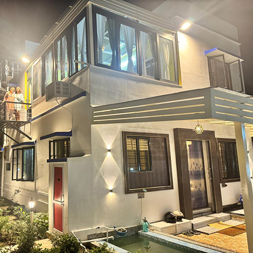 Glass Canopy - Color: Transparent