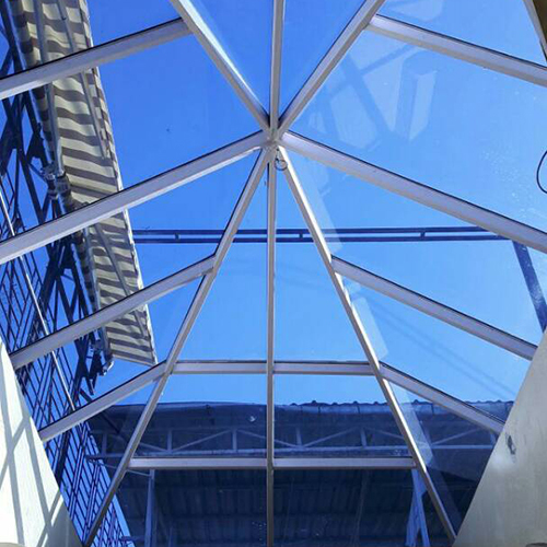 Glass Canopy - Color: Transparent