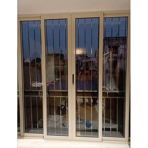 Domal Sliding Glass Partition - Color: Clear