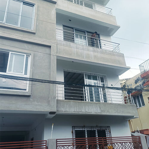Domal Sliding Door - Color: White