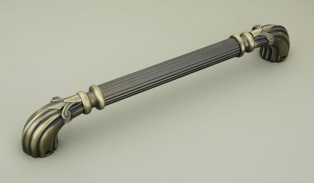 Main Door Handle - Color: Black