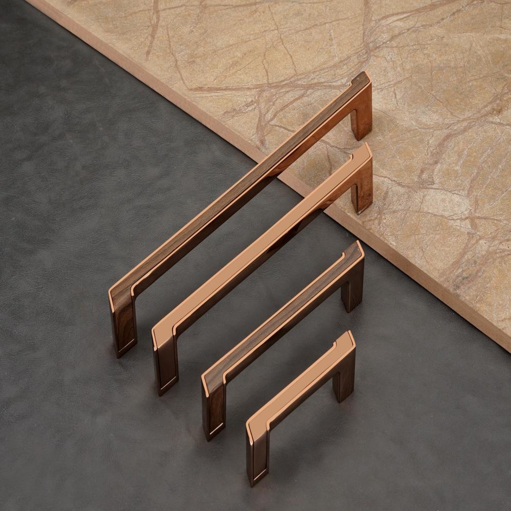 Modern Zinc Pull - Color: Coco/tt