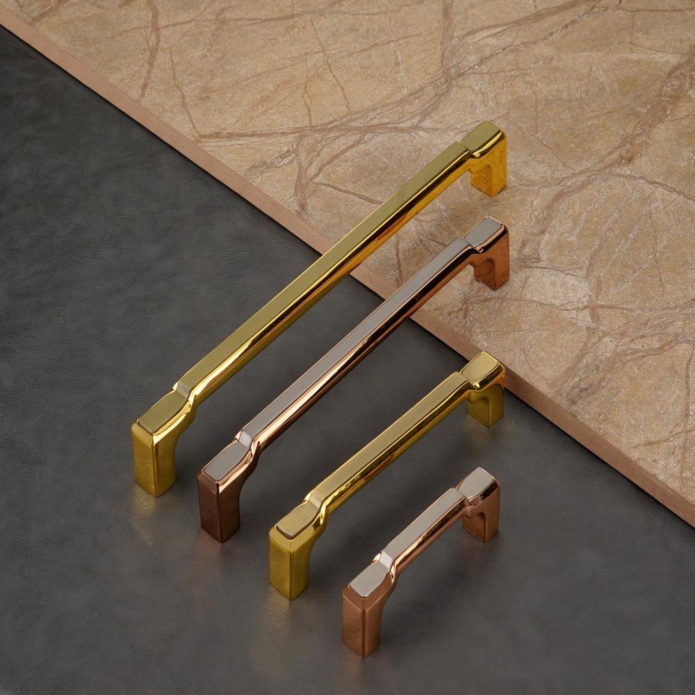 Zinc Recessed Handle - Color: Gold/tt