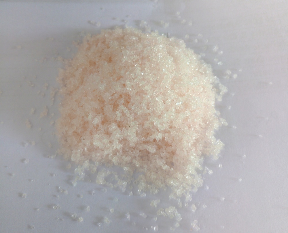 01_Ammonium Sulphate - Color: White