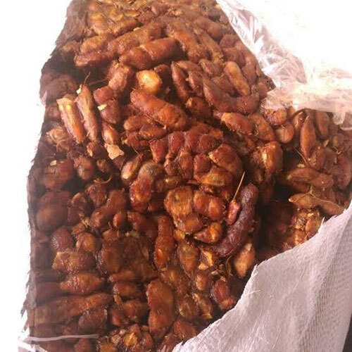 Defibred Tamarind - Color: Dark Brown / Reddish Brown/Black