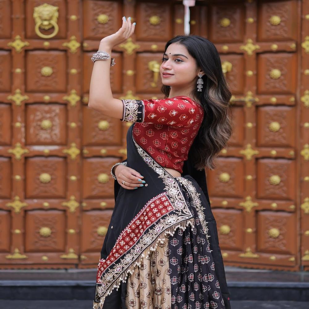 Navaratri Special Exclusive Lehenga Choli