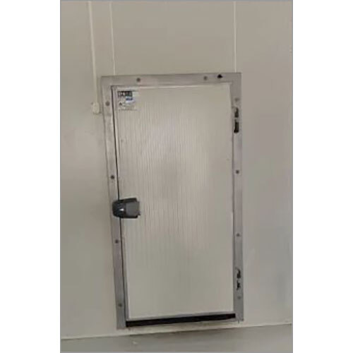 5 To 100 Tons Fruits And Vegetables Cold Room - Color: White