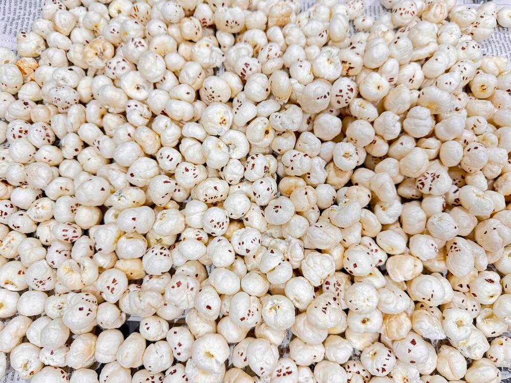 Plain Makhana - Broken (%): <5%