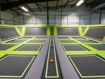 Dodge Ball - Age Group: 3+ Years