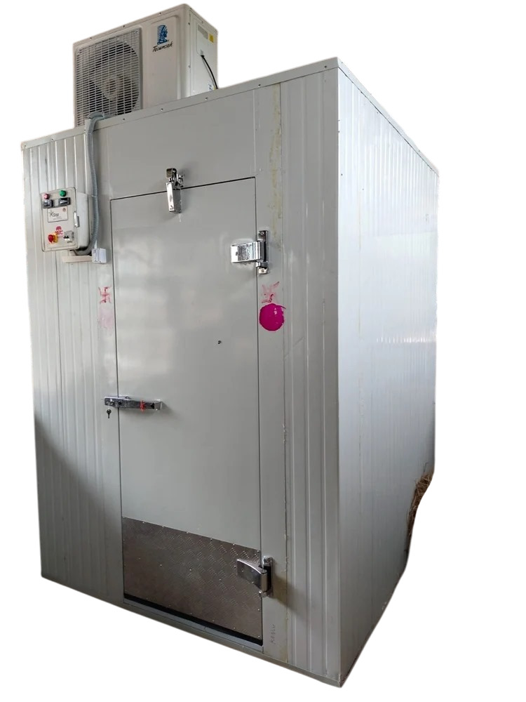 Storage Cold Room - Color: White