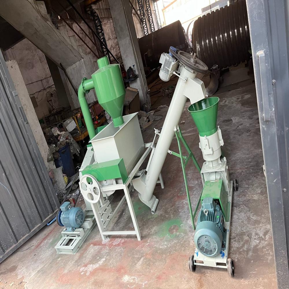 500kg 20hp Animal Feed Mill Plant - Automatic Grade: Semi-automatic