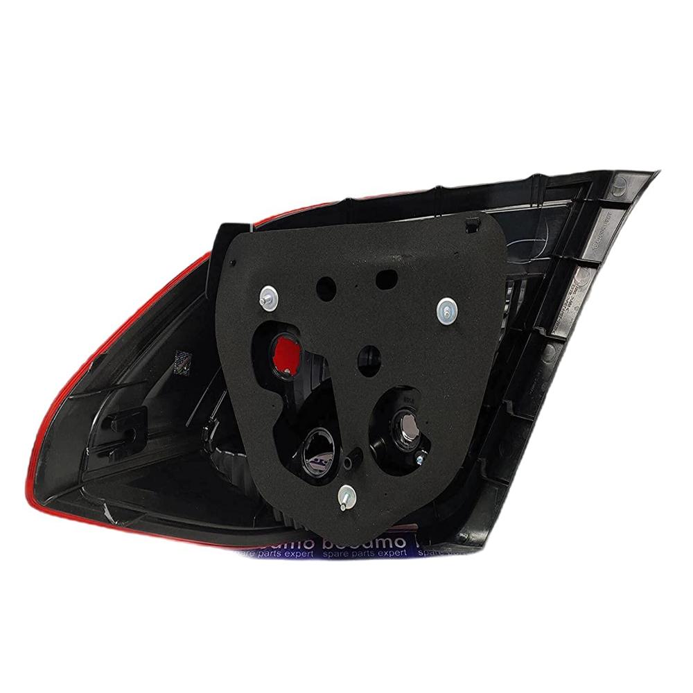 K D Taillight/backlight For Honda Amaze Type 2 2016-2018 - Body Material: Plastic