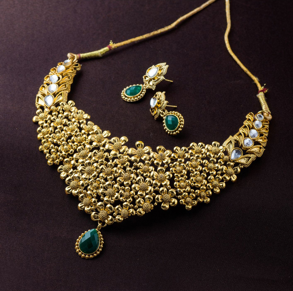 Gold Plated Imitation Necklace - Color: Golden