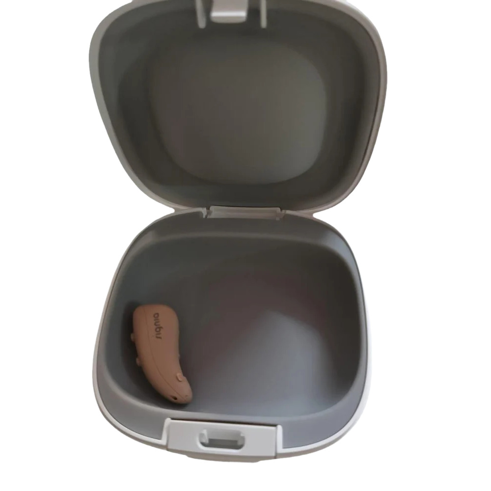 Ric Orion Charge And Go 50 Signia Hearing Aid - Charge Time: 3 Hours Hours