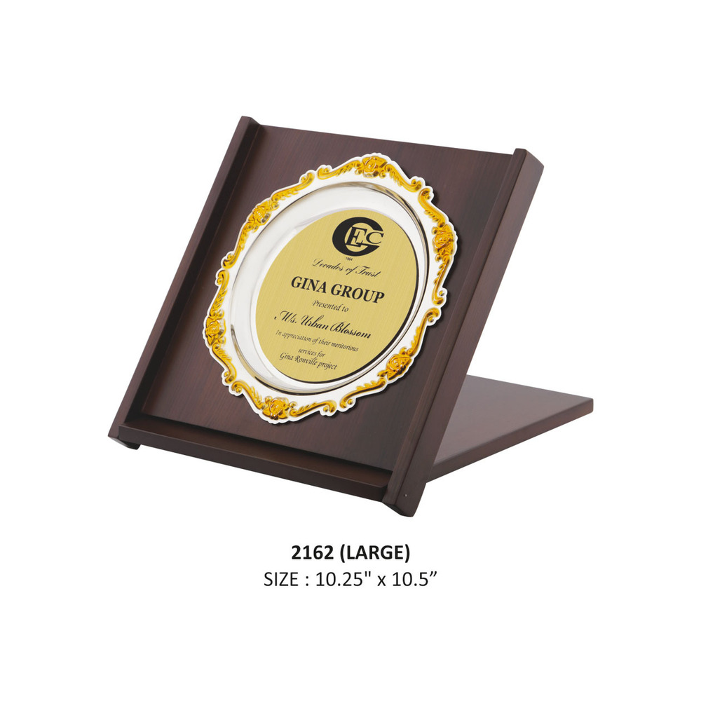 Premium Wooden Trophy - Finishing: Matte
