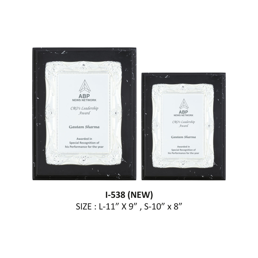 Wooden Certificate Frame With Silver Foil - Color: Black